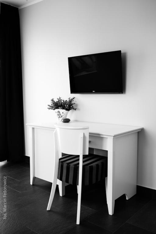 Hotel Amber Suite & Spa - Enklawa Dla Doroslych (Adults Only) เมียนซีวอเจีย ภายนอก รูปภาพ