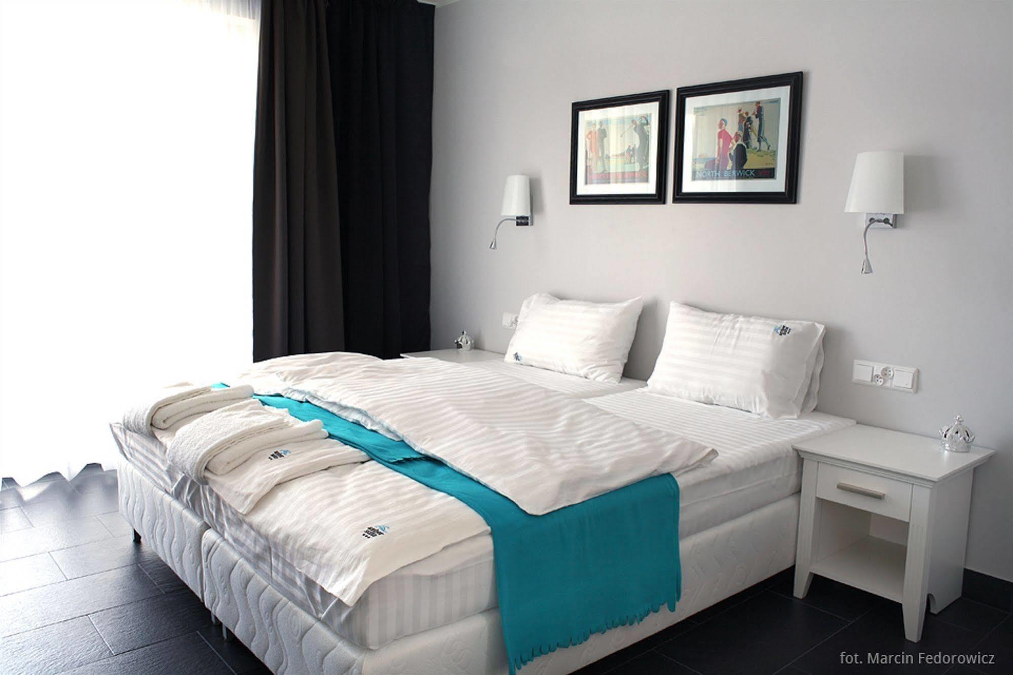 Hotel Amber Suite & Spa - Enklawa Dla Doroslych (Adults Only) เมียนซีวอเจีย ภายนอก รูปภาพ